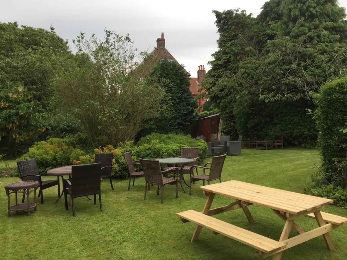 Wrangham House Hotel Hunmanby Buitenkant foto
